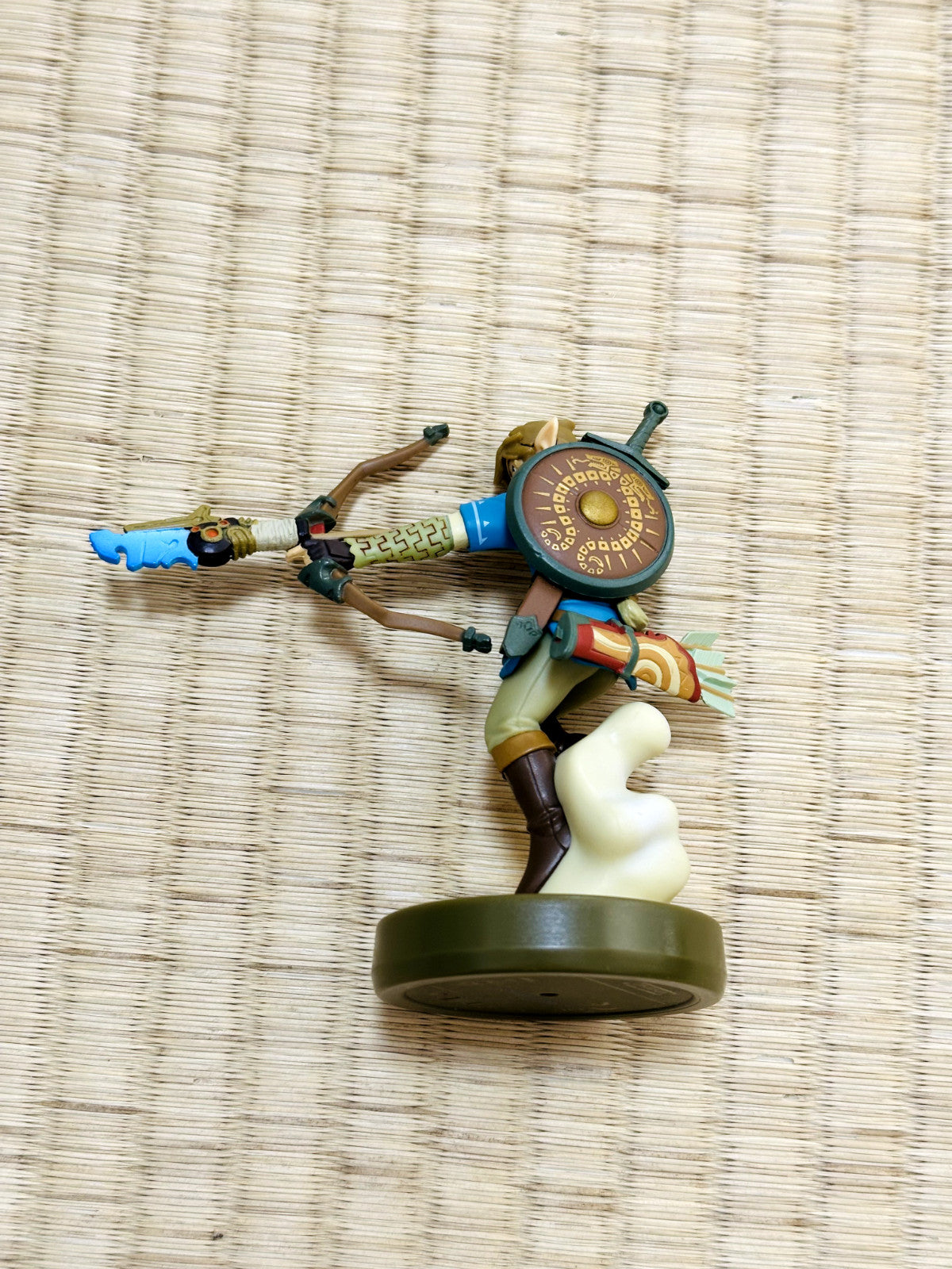 Nintendo The Legend Of Zelda Breath Of The Wild Link Archer Amiibo Figure