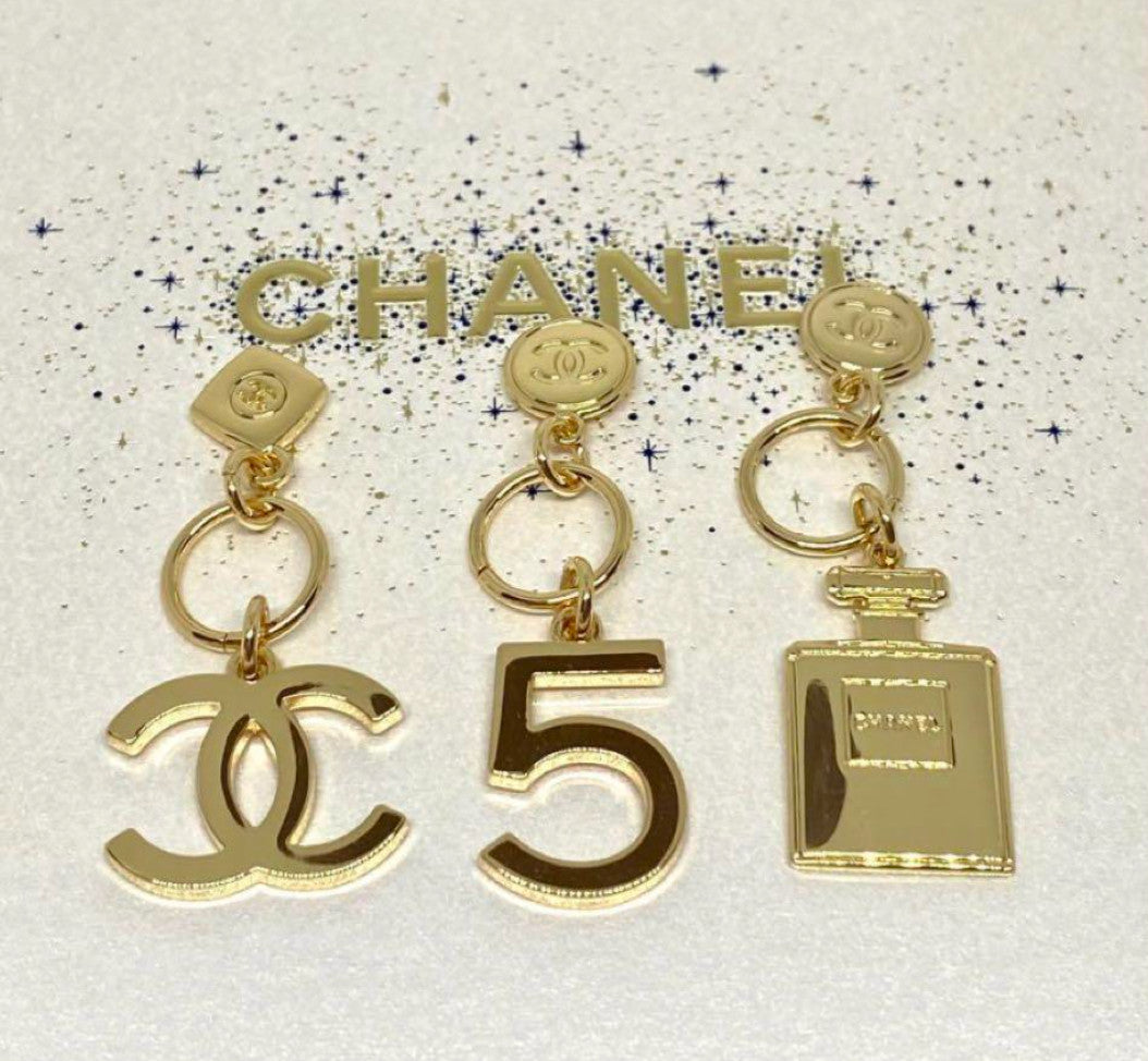 CHANEL 2023 Holiday Charm - Set of 3 - Near Mint Gift novelty Japan JP Japanese