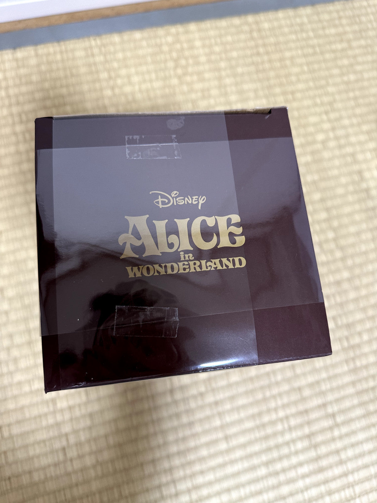 Disney Alice in Wonderland LED CANDLE WITH FLICKERING LIGHT new