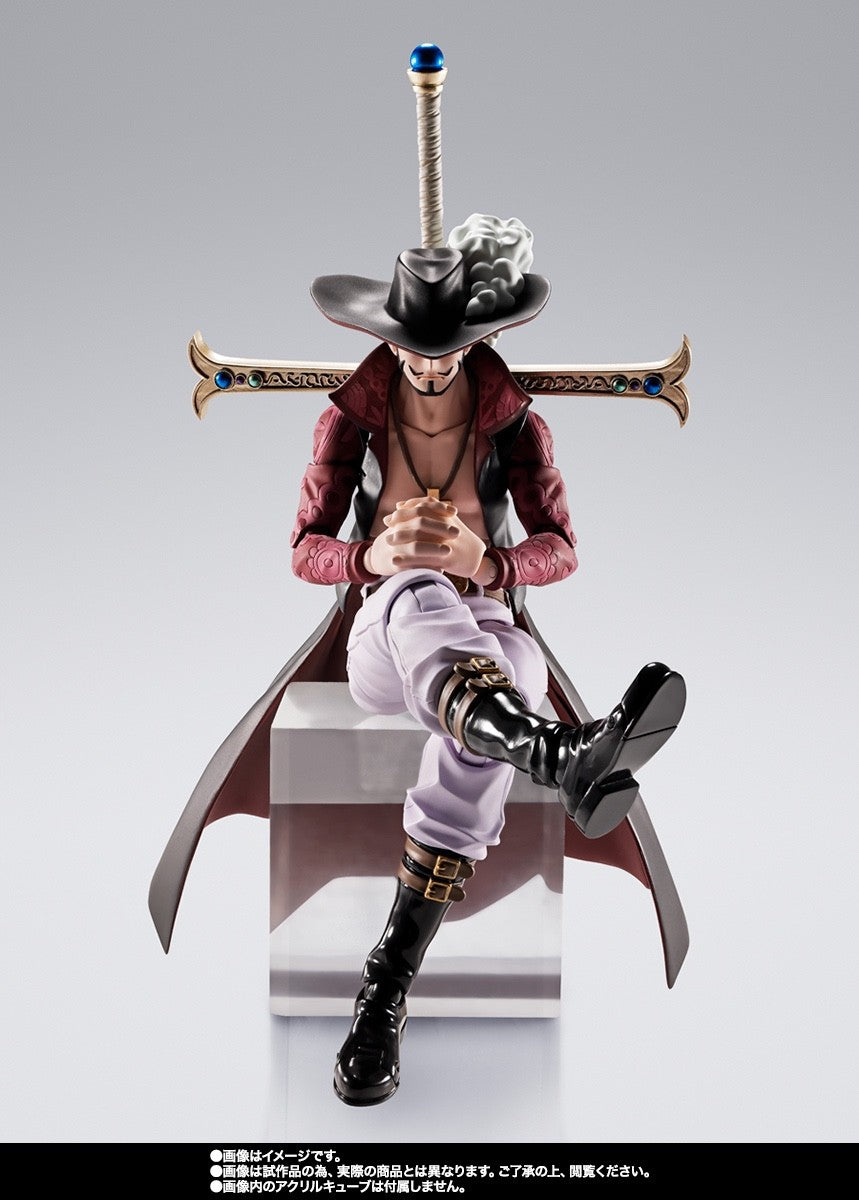 S.H. Figuarts One Piece Dracule Mihawk Hawkeye 6.5" Action Figure Bandai