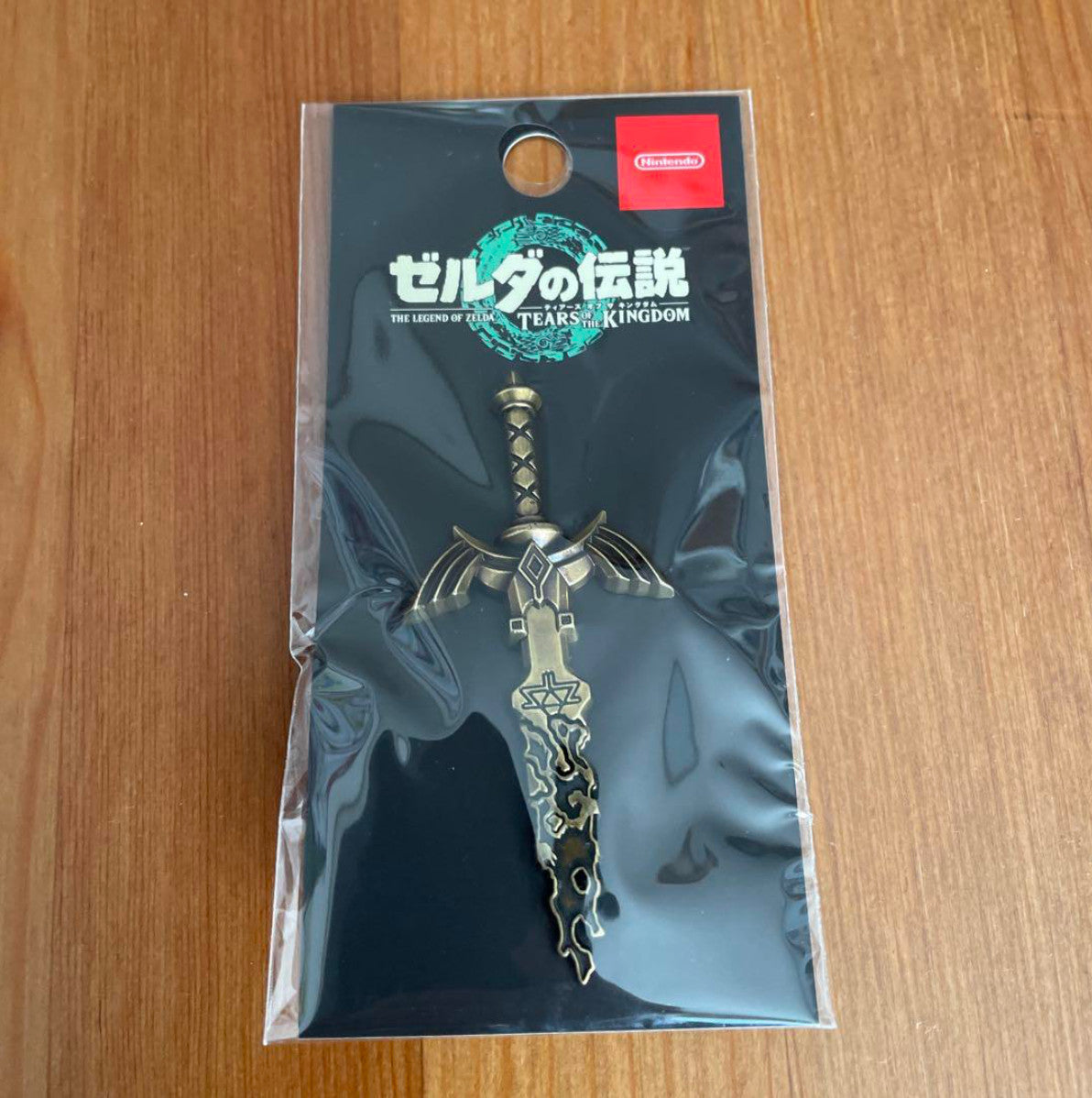 The Legend of Zelda Tears of Kingdom / Pins Master Sword design 2023 New