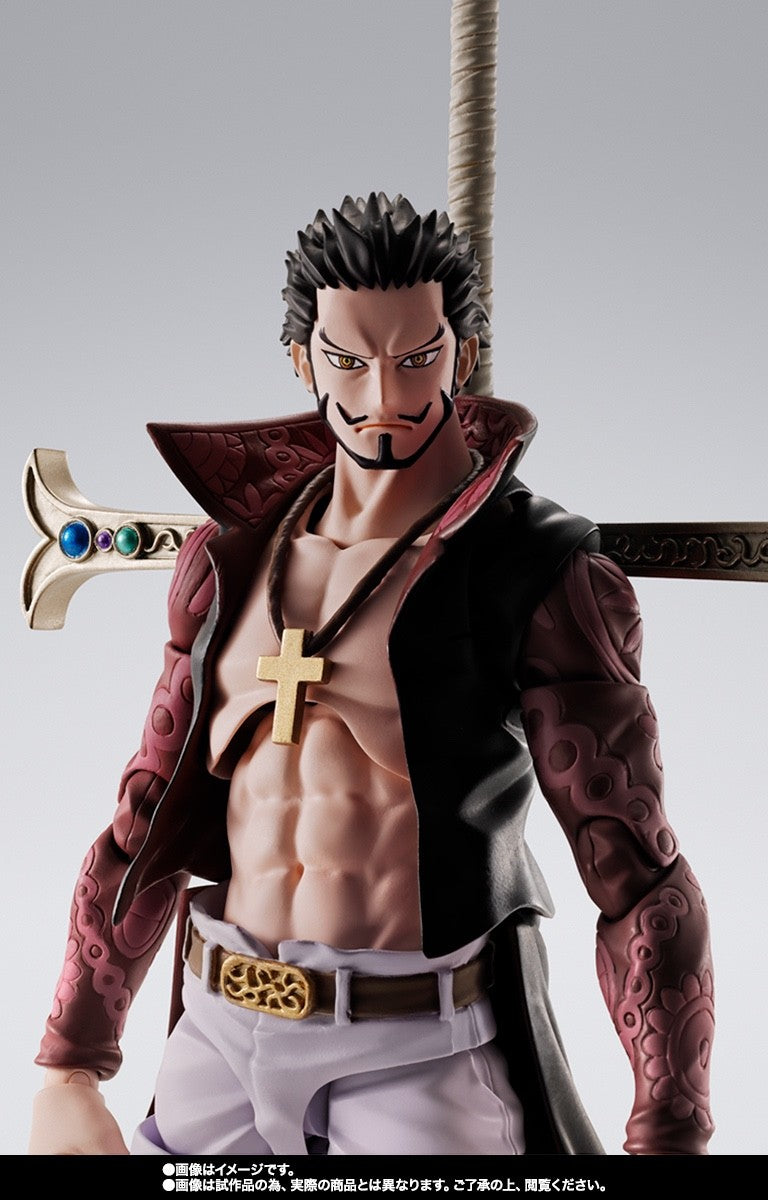 S.H. Figuarts One Piece Dracule Mihawk Hawkeye 6.5" Action Figure Bandai