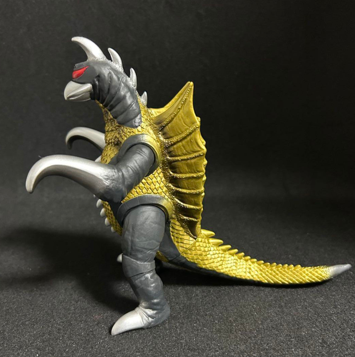 Bandai Gigan 17cm Figure Godzilla Movie Monster Series Japan Toho Kaiju