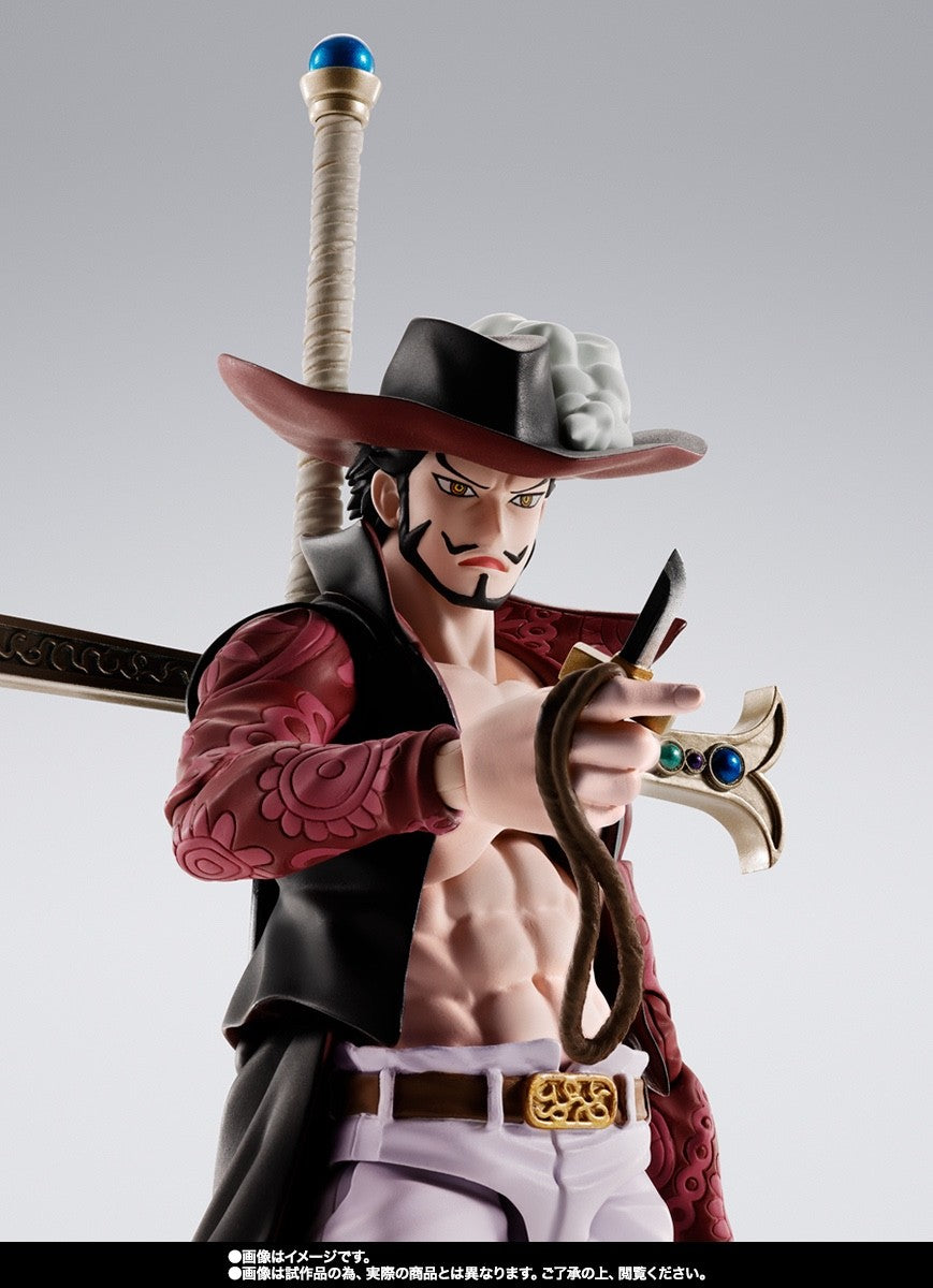 S.H. Figuarts One Piece Dracule Mihawk Hawkeye 6.5" Action Figure Bandai