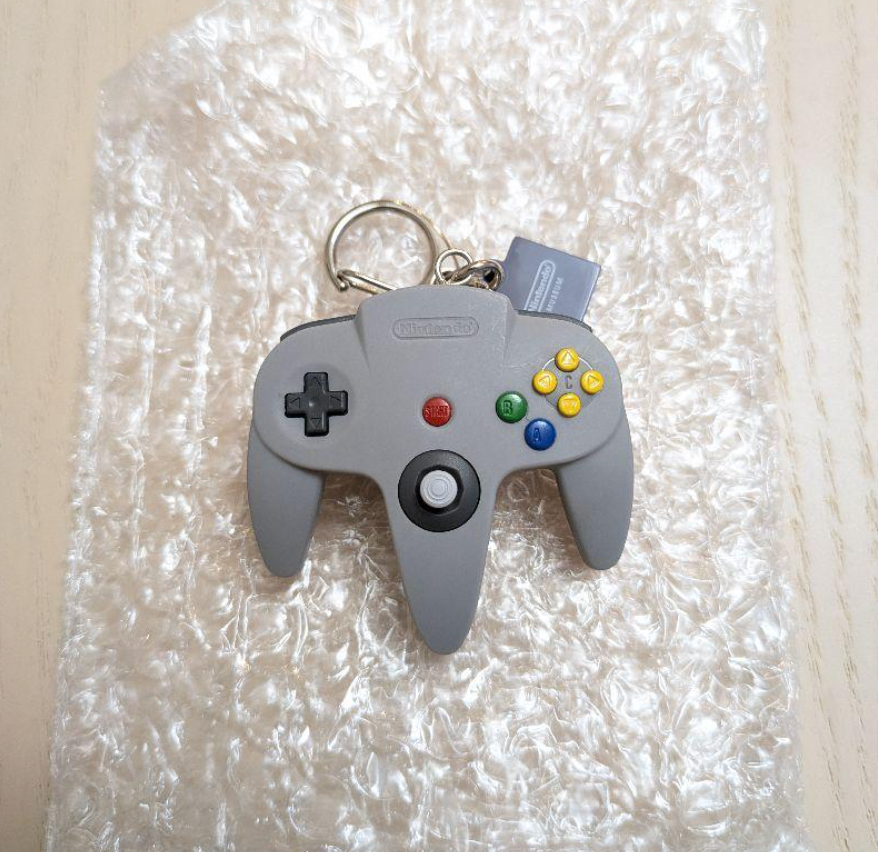 Nintendo Museum Game Hardware keychain collection 1983-1999 Complete set of 6