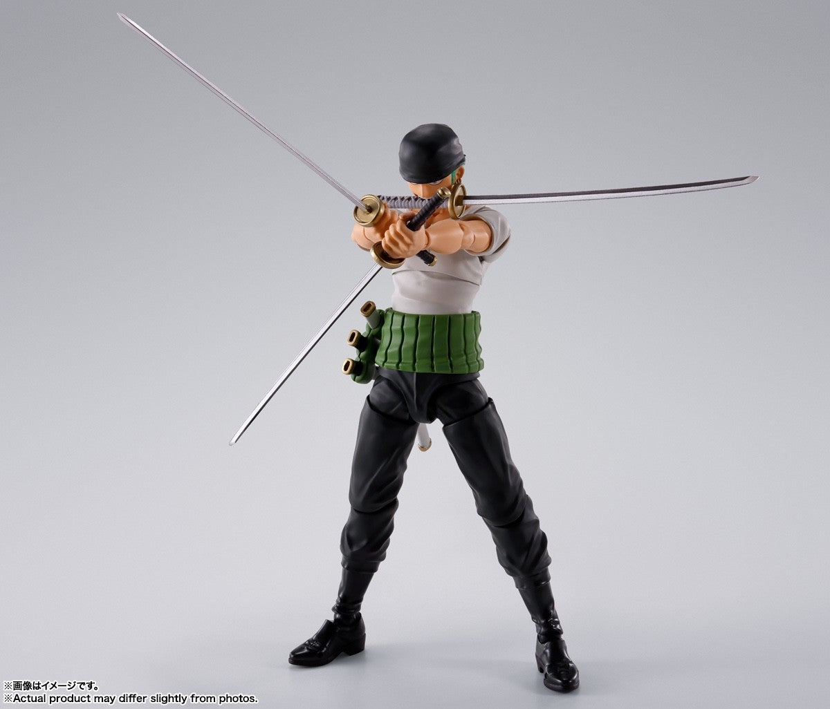 Bandai S.H.Figuarts One Piece Roronoa Zoro Romance Dawn TAMASHII NATIONS New
