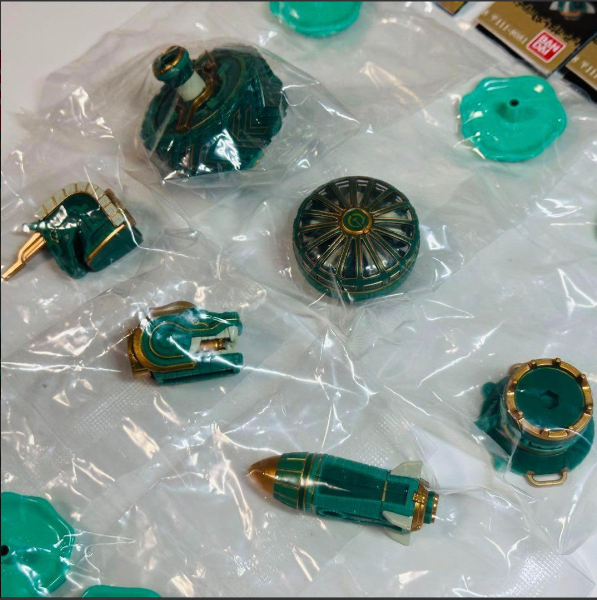 Nintendo The Legend of Zelda Tears of the Kingdom Zonai Device Magnet Gacha New