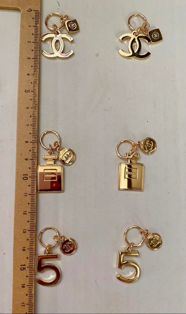 CHANEL 2023 Holiday Charm - Set of 3 - Near Mint Gift novelty Japan JP Japanese