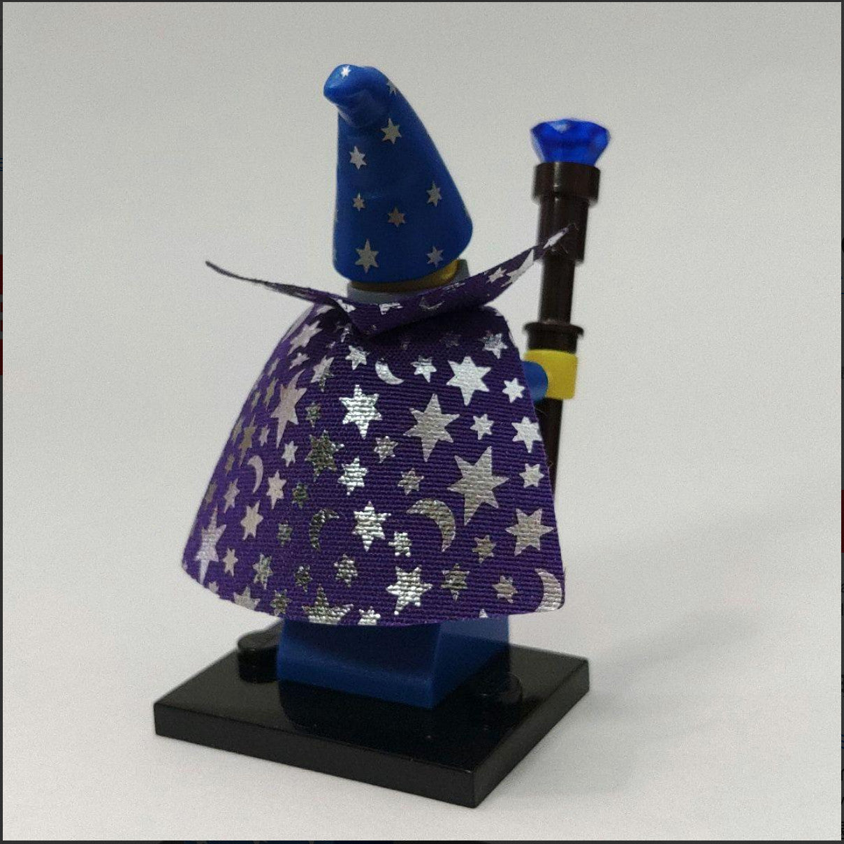LEGO Series 12 Collectible Minifigures 71007 -Wizard