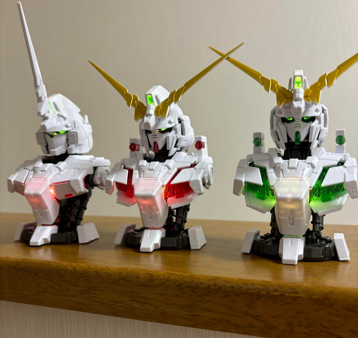 Bandai MS Mechanical Bust DX 01 Unicorn Gundam Premium Gashapon Set of 3