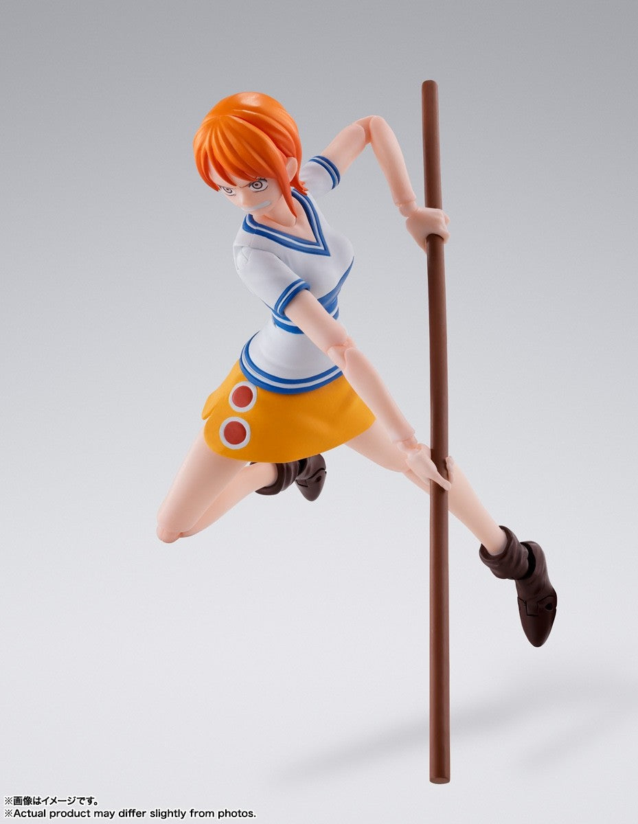 Bandai Tamashii Nations One Piece S.H.Figuarts Nami -Romance Dawn- Action Figure